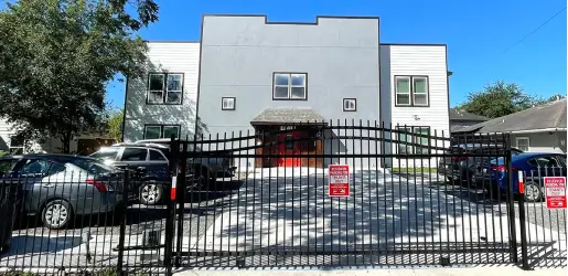 6510 Goforth - 2 Bed/ 2 Bath Unit